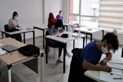Osmangazi'de öğrenciler sınava Bilgi Evleri'nde hazırlandı