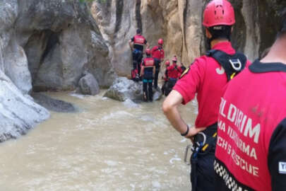 Bursa'da ekipler kayıp Derya'yı böyle arıyor