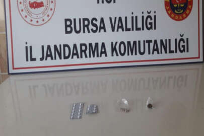 Bursa'da uyuşturucu tacirlerine baskın! 2 gözaltı