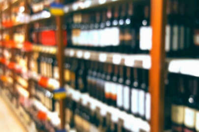 Hafta sonu alkol satışı yasaklandı mı?