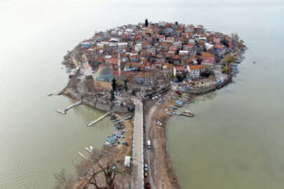 Uluabat Gölü'nde kuraklık tehlikesi