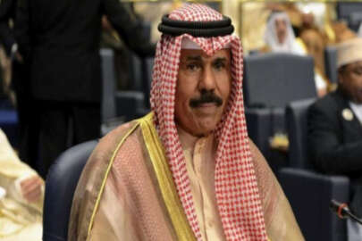 Kuveyt'te hük&ucirc;met istifa etti