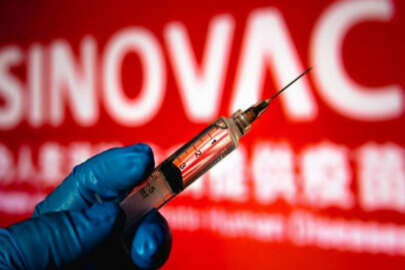 Ağrı kesiciler Covid-19 aşısının etkisini azaltıyor mu?