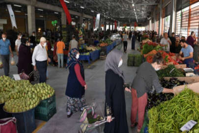Bursa'da pazarlar yeniden eski günlerine döndü