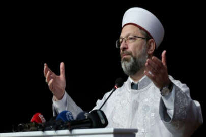 Diyanet İşleri Başkanı&nbsp;Ali Erbaş hastaneye kaldırıldı!