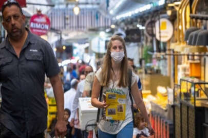 Delta varyantı vakaları artırdı; İsrail, kapalı alanda maske kuralını geri getiriyor