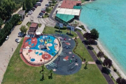 Bursa'da su oyunları parkı bayramda ücretsiz