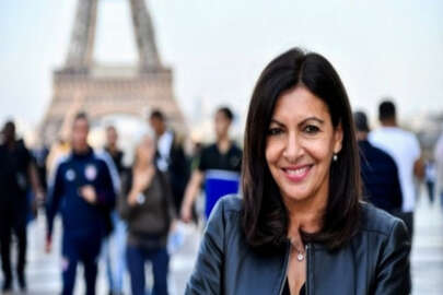 Paris Belediye Başkanı Hidalgo, Fransa Sosyalist Partisi'nin cumhurbaşkanı adayı oldu
