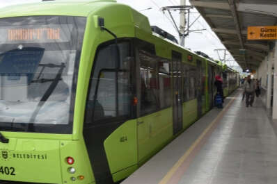 Türkiye'de öğrenciye en ucuz ulaşım Bursa'da.