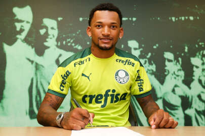 Fenerbahçe'nin eski futbolcusu Jailson ülkesine döndü