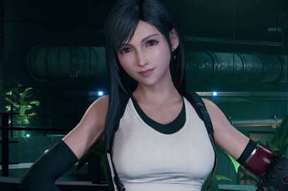 Zoom toplantısında porno oynattı!