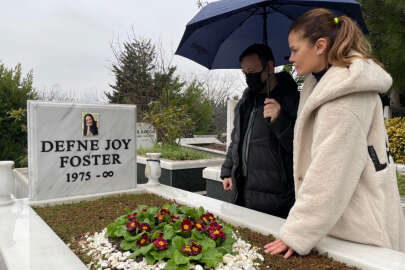 Defne Joy Foster'ı ölüm yıldönümünde andı
