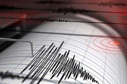 Antalya'da şiddetli deprem!