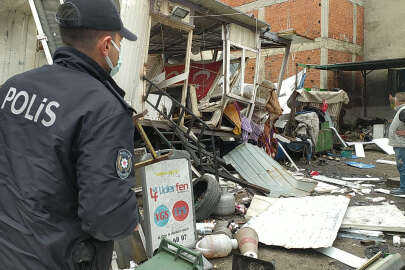 Bursa'da hurda deposunda feci patlama! 2 yaralı 