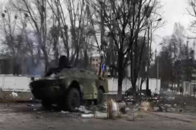 Ukrayna'da Türk gazetecilere ateş açıldı! O anlar kameraya yansıdı