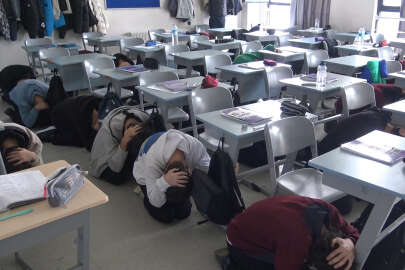 Bursa’da okullarda deprem tatbikatı