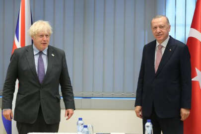 Cumhurbaşkanı Erdoğan, İngiltere Başbakanı Johnson ile görüştü