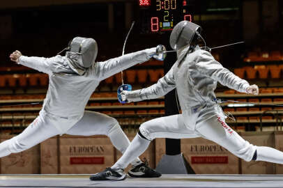 Bursalı eskrimciden gururlandıran başarı