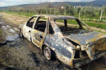 Hırsızlar önce çaldı sonra yaktı!