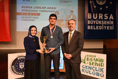 Bursa'da münazara turnuvasında şampiyon belirlendi