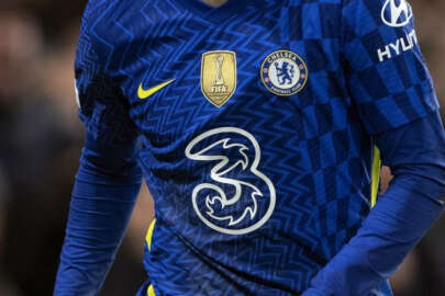 Chelsea'ye forma sponsorundan kötü haber!