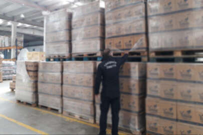 Market deposuna baskın! 10 ton yağ bulundu... 