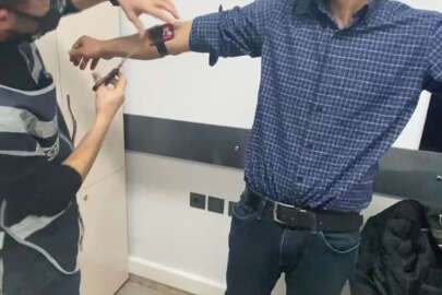 Yine ehliyet sınavı yine kopya düzeneği! Kollarına ve ayaklarına bantladı... 