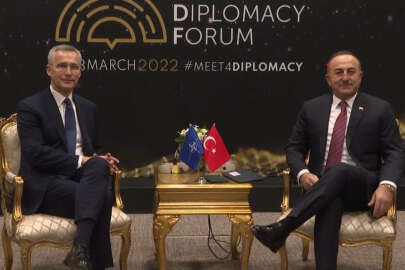  Bakan Çavuşoğlu, NATO Genel Sekreteri Stoltenberg ile bir araya geldi