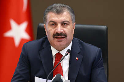 Bakan Koca'dan 14 Mart Tıp Bayramı mesajı