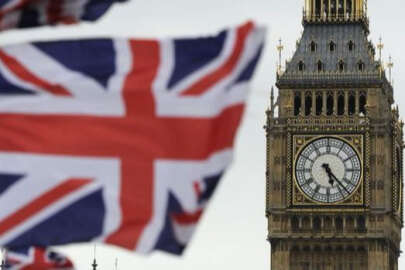 İngiltere'de akaryakıt fiyatları rekor kırdı