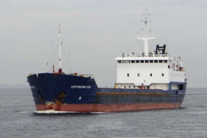 Ukrayna, Rus kargo gemisini vurdu