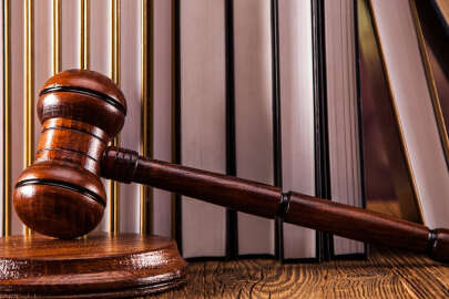 Yargıtay: ‘Yalaka’ sözü hakaret sayılmaz