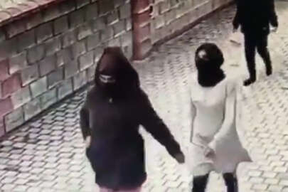 Bursa'da peçeli hırsız alarmı! Kameralara yakalandılar...