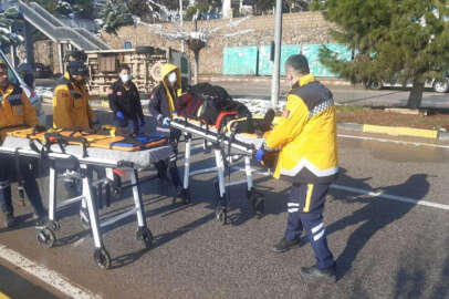 Yolcu minibüsü devrildi: 3 yaralı