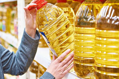 Mersin'de ayçiçeği yağı sevkiyatı başladı