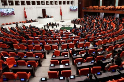 TBMM Genel Kurulu'nda 'dinsiz' tartışması