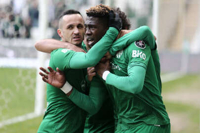 Timsah pes etmedi!  Bursaspor: 2 - Balıkesirspor: 1