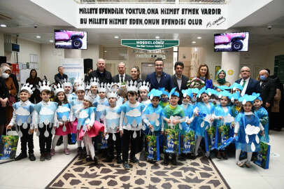 Bursa Mustafakemalpaşalı çocuklardan anlamlı gösteri
