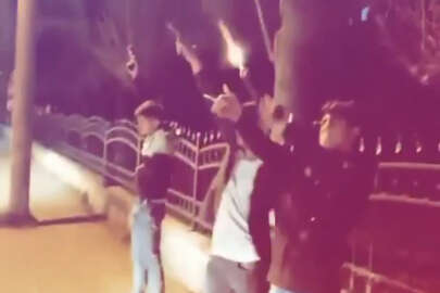 Bursa'da magandaların havaya ateş açtığı anlar kameraya yakalandı!