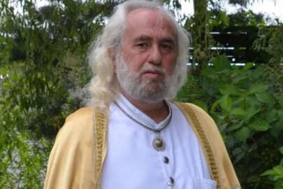 Hasan Mezarcı: 'Su içmenin orucu bozacağına dair dînî ahkâmı iptal ettim'