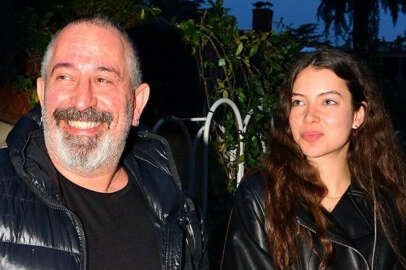 Cem Yılmaz ile Rüya Helin Demirbulut ayrıldı