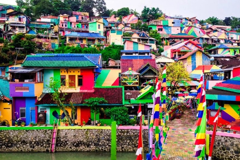 Dünyanın en renkli şehirleri