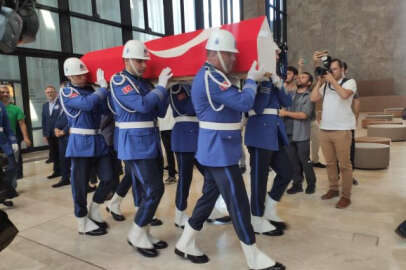 Usta sanatçı İlhan İrem son yolculuğuna uğurlandı