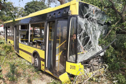 Bursa'da şehir içi otobüs kazasında 21 yaralı