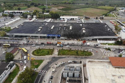 Çatısı yıkılan Bursa Otobüs Terminali havadan görüntülendi