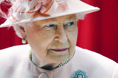 Premier Lig, Kraliçe Elizabeth'in ölümü nedeniyle ertelendi