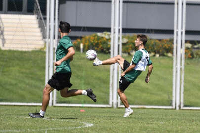 Bursaspor ara vermeden Çorum FK maçı hazırlıklarına başladı