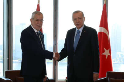 Cumhurbaşkanı Erdoğan, Avusturya Cumhurbaşkanı Bellen ile görüştü