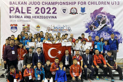 Bursa Gemlikli judocular Bosna’dan madalya ile döndü