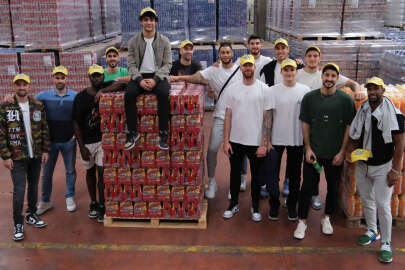 Frutti Extra Bursaspor A Takımı ve Genç Takımı'ndan Uludağ İçecek'e Ziyaret